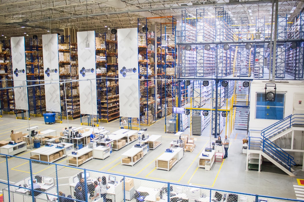 Smart Factory and Smart Distribution Center